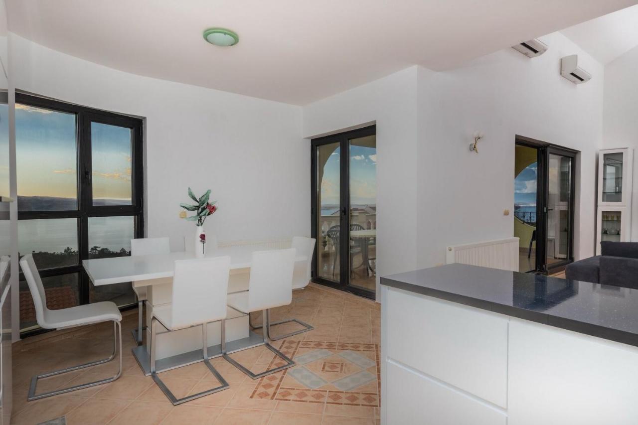 Vila Sani Crikvenica Apartment ภายนอก รูปภาพ